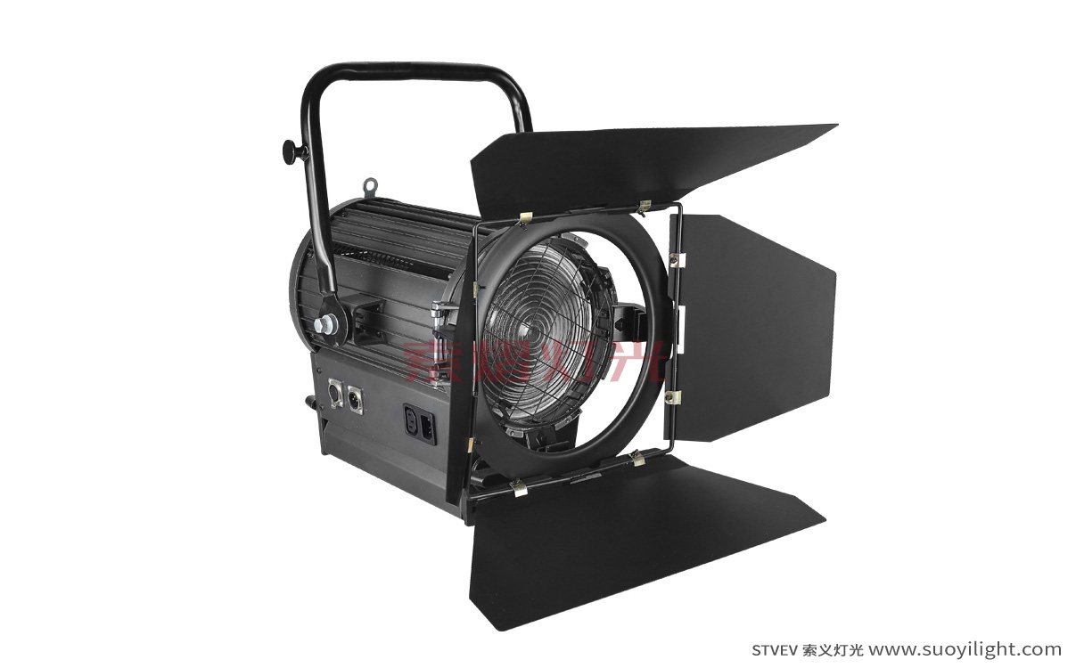 New-Zealand100W LED Video Film Zoom Fresnel Light